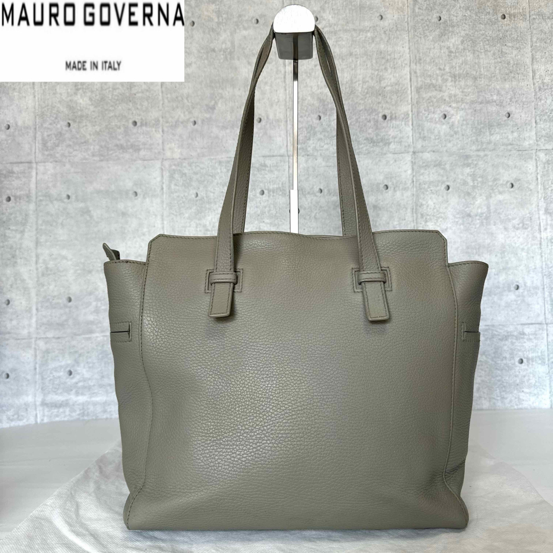 MAURO GOVERNA トリヨンレザー グレー ゴールド金具A4トートバッグ レディースのバッグ(トートバッグ)の商品写真