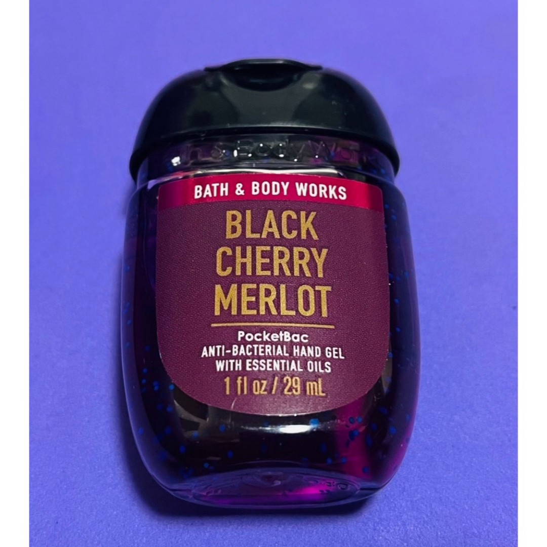 Bath & Body Works(バスアンドボディーワークス)の新品.正規】 バスアンドボディワークス　ハンドジェル　ブラックチェリー　29ミリ コスメ/美容のボディケア(その他)の商品写真