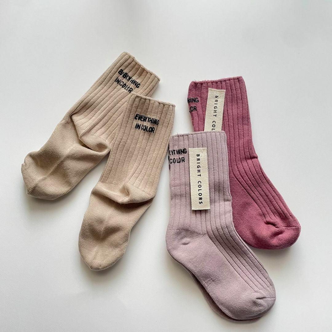 ZARA KIDS(ザラキッズ)のBrightcolor  socks　３足セット　男の子　女の子　靴下　新品 キッズ/ベビー/マタニティのキッズ服女の子用(90cm~)(Tシャツ/カットソー)の商品写真