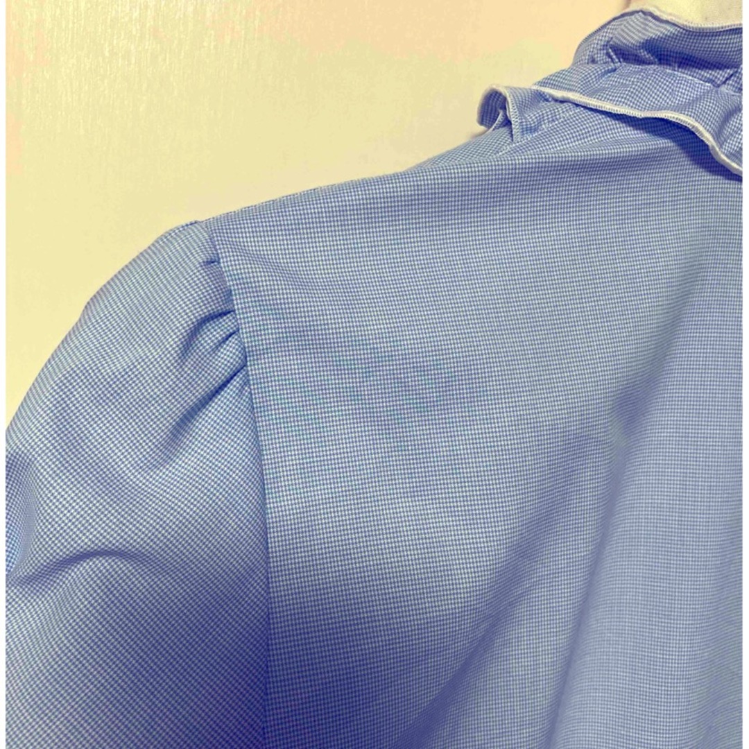 軽井沢シャツ　白フリルブラウス　Ｌ レディースのトップス(シャツ/ブラウス(長袖/七分))の商品写真