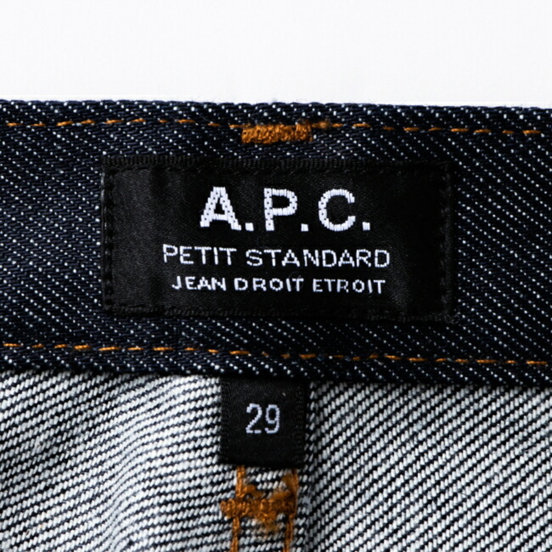 A.P.C(アーペーセー)のアー・ぺー・セー A.P.C. パンツ アパレル メンズ PETIT STANDARD デニムパンツ  M09002 COZZI IAI メンズのパンツ(デニム/ジーンズ)の商品写真