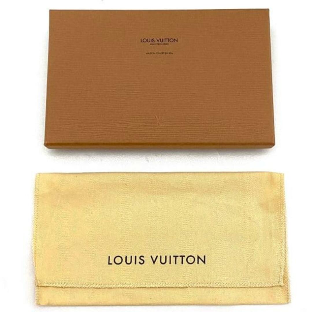 LOUIS VUITTON(ルイヴィトン)のルイ ヴィトン 長財布 ポルトフォイユ クレマンス レッド コクリコ エピ M60913 財布 レザー 中古 MI1115 LOUIS VUITTON 赤 ラウンド ファスナー LV 定番 人気 小銭入れ有 シンプル ロゴ レディースのファッション小物(財布)の商品写真