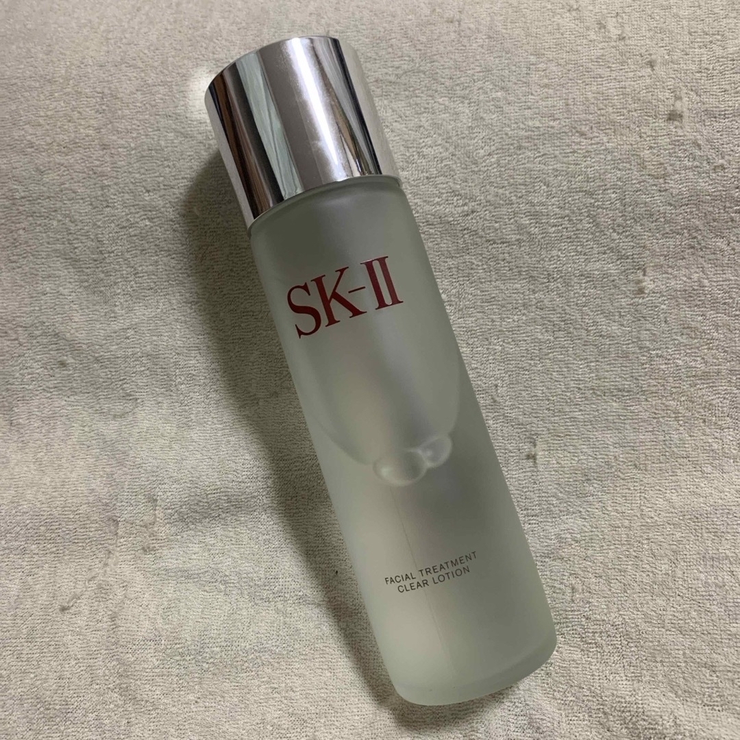 SK-II(エスケーツー)のフェイシャルトリートメントクリアローション230ml コスメ/美容のスキンケア/基礎化粧品(化粧水/ローション)の商品写真