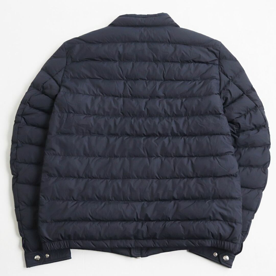 MONCLER(モンクレール)の未使用品●20SS MONCLER モンクレール YERES/イエール ロゴワッペン付 トリコロール ライトダウンジャケット ダークネイビー 2 正規品 メンズのジャケット/アウター(ダウンジャケット)の商品写真