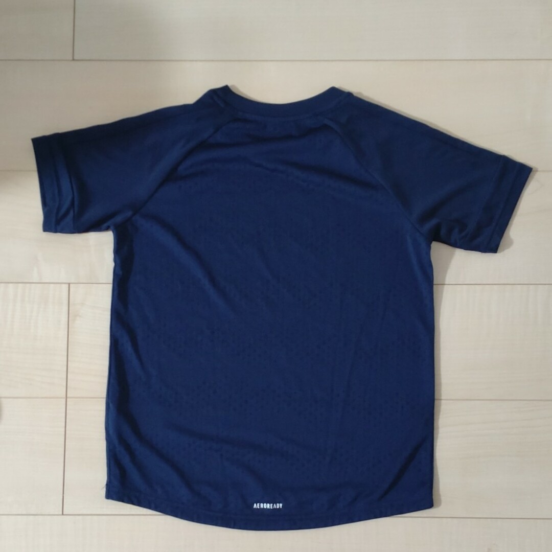 adidas(アディダス)のアディダスTシャツ　ジュニア140cm キッズ/ベビー/マタニティのキッズ服男の子用(90cm~)(Tシャツ/カットソー)の商品写真