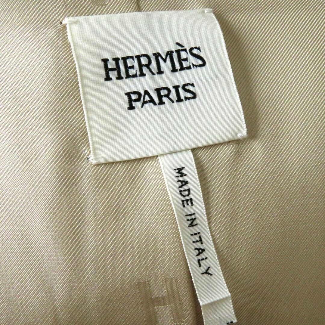 Hermes(エルメス)の極美品◎日本未発売 HERMES エルメス レディース ディアスキン Hポケット レザーロングコート セリエボタン付き ベージュ 34 正規品 21SS m11-st30228-6562 レディースのジャケット/アウター(ロングコート)の商品写真
