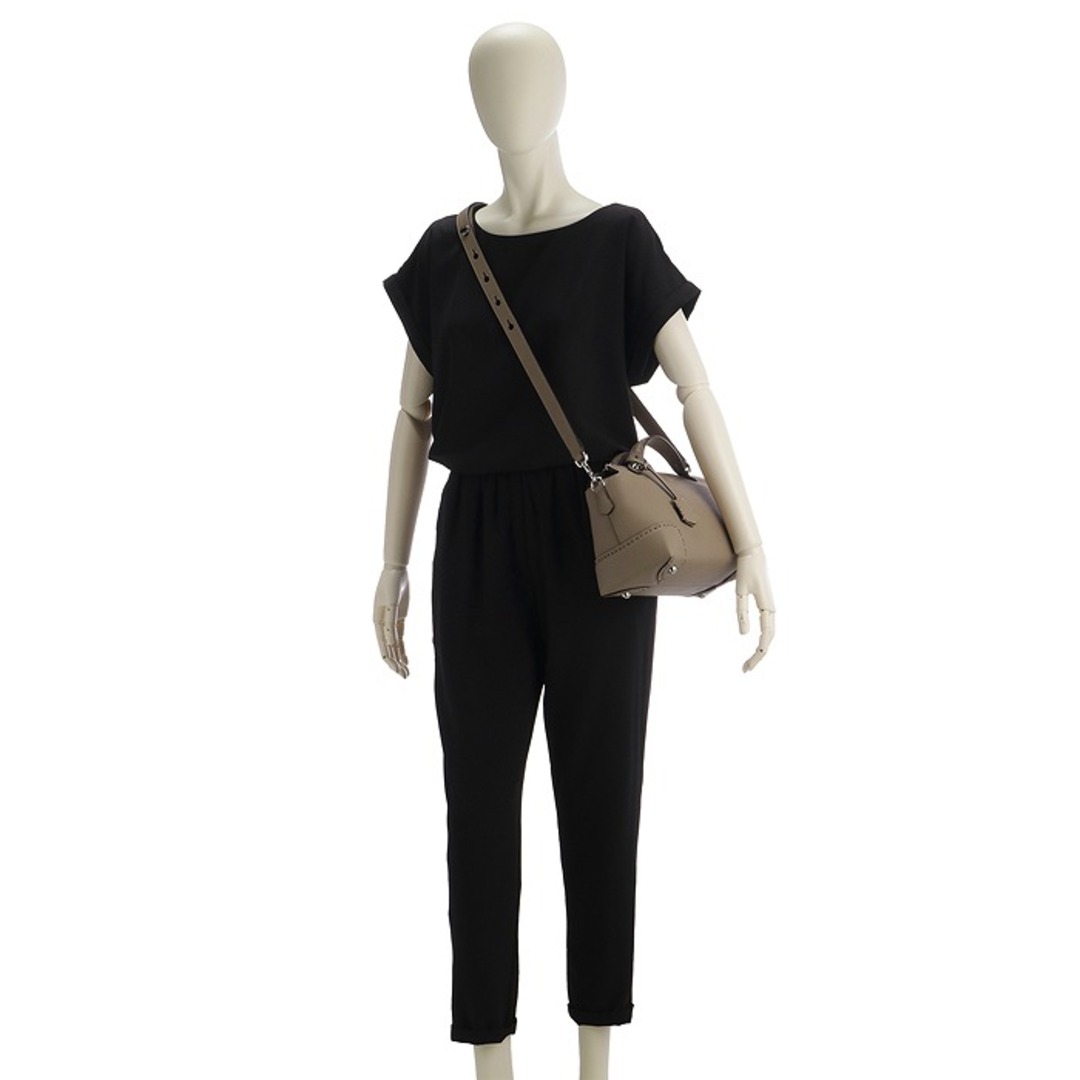 FENDI - フェンディ FENDI ショルダーバッグ ミディアム BY THE FENDI - フェンディ FENDI ショルダーバッグ ミディアム BY THE