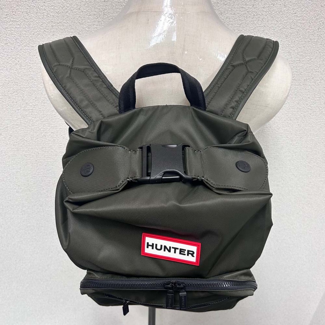 HUNTER(ハンター)の新品 HUNTER ハンター ラージバックパック 1204 オリーブ レディースのバッグ(リュック/バックパック)の商品写真