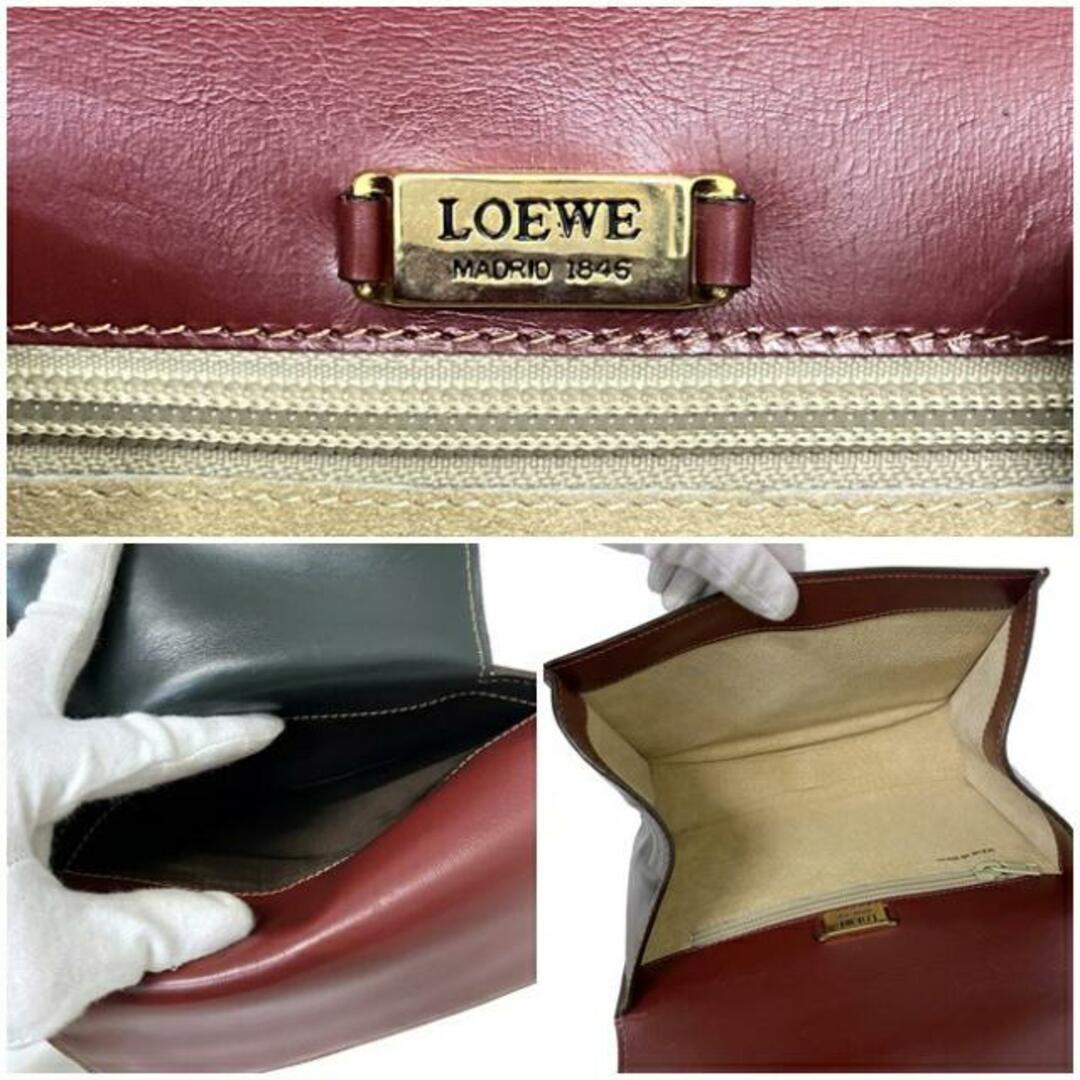 LOEWE(ロエベ)のロエベ クラッチバッグ グリーン レッド 美品 レザー カーフレザー 中古 LOEWE 緑 赤 パーティバッグ ミニ バッグ レア フラップ シンプル 無地 ロゴ ワンポイント 配色カラー 人気 レディース マチ有 大容量 鞄 本革 レディースのバッグ(クラッチバッグ)の商品写真