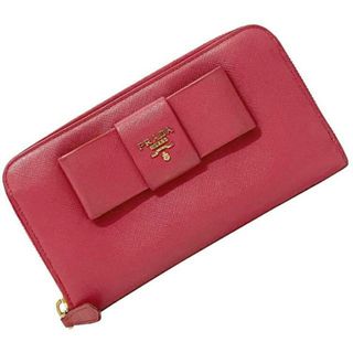 プラダ(PRADA)のプラダ ラウンドファスナー 長財布 ピンク 1M0506 財布 レザー サフィアーノ 中古 PRADA ファスナー リボン 小銭入れ有 定番 人気 レディース ウォレット 女性 レザーウォレット 革財布 本革 革 無地 ワンポイント(財布)