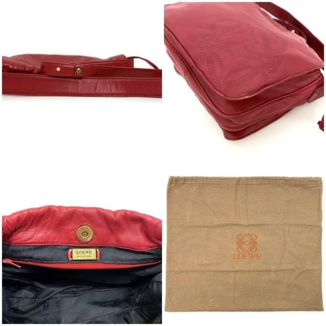 LOEWE - ロエベ ショルダーバッグ レッド アナグラム 巾着 美品 LOEWE - ロエベ ショルダーバッグ レッド アナグラム 巾着 美品