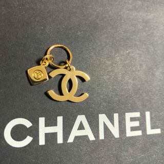 シャネル(CHANEL)のCHANEL シャネル クリスマス限定チャームCCマーク(チャーム)