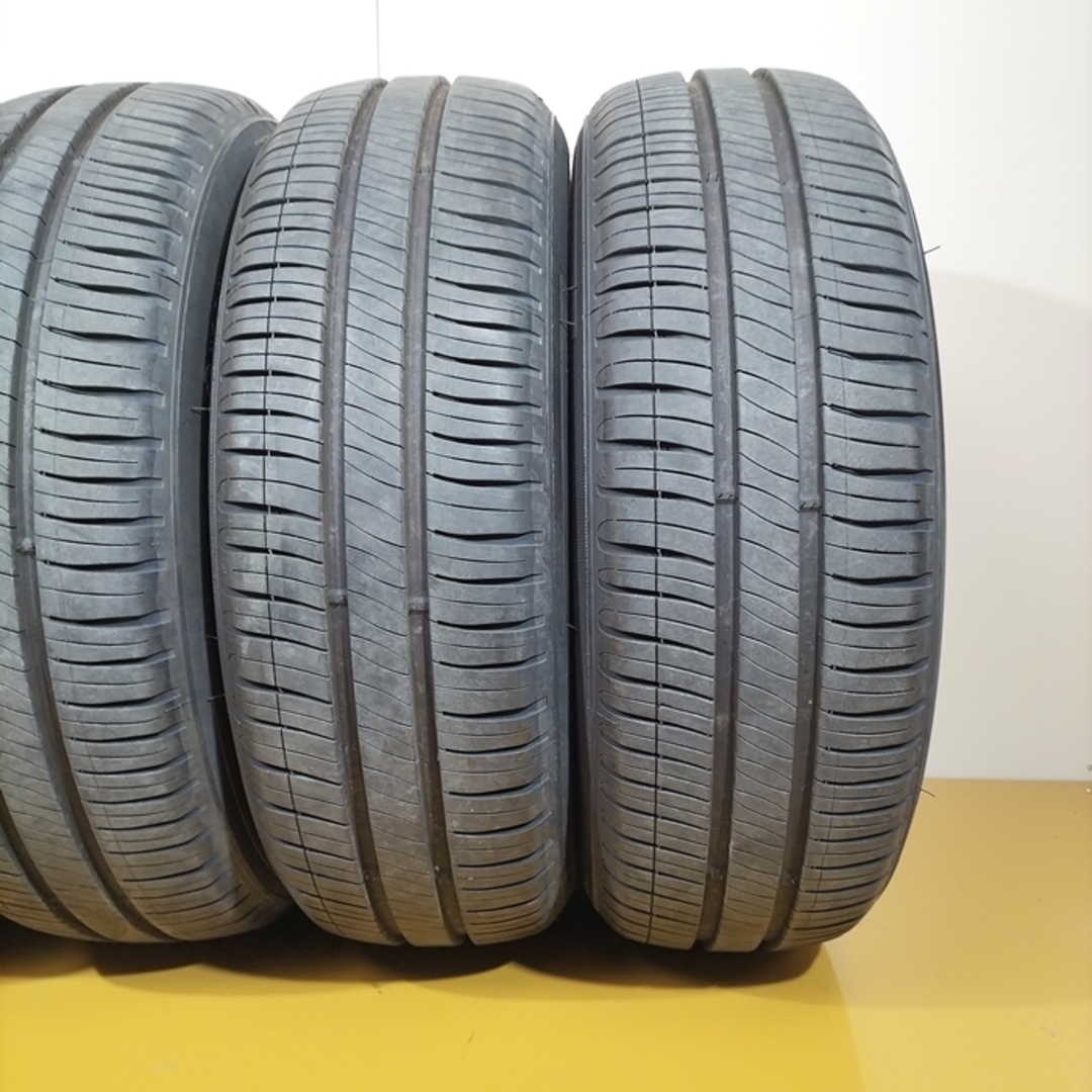 送料無料 MICHELIN ミシュラン 185/65R15 92H ENERGY SAVER 4 夏タイヤ サマータイヤ 4本セット [ A3546 ] 【中古タイヤ】 自動車/バイクの自動車(タイヤ・ホイールセット)の商品写真