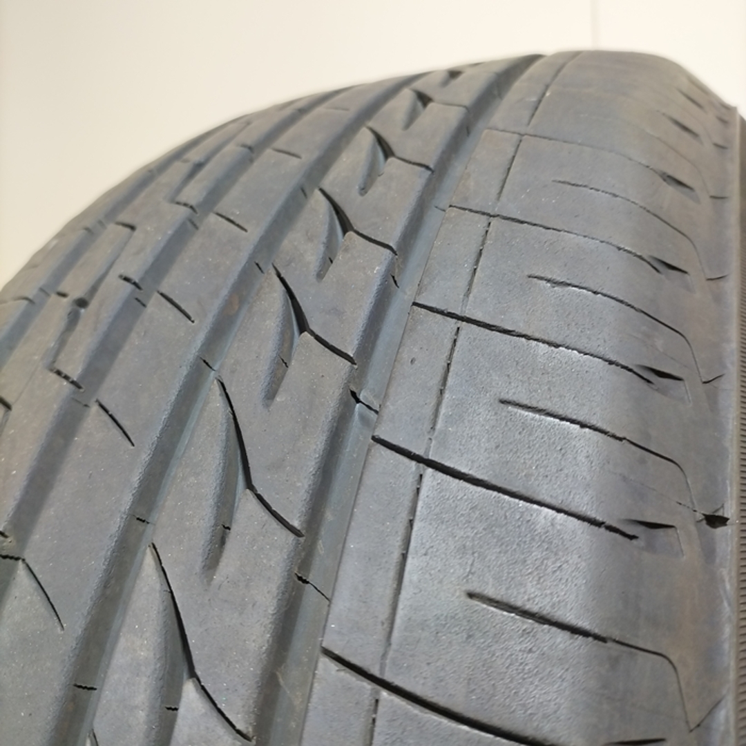 送料無料 BRIDGESTONE ブリヂストン 215/50R17 95V REGNO GR-X2 夏タイヤ サマータイヤ 1本 [ A3553 ] 【中古タイヤ】 自動車/バイクの自動車(タイヤ・ホイールセット)の商品写真