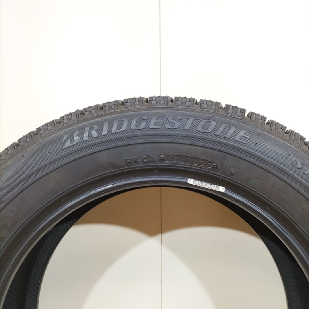 送料無料 BRIDGESTONE ブリヂストン 185/60R15 84Q BLIZZAK VRX 冬タイヤ スタッドレスタイヤ 4本セット [ W2798 ] 【中古タイヤ】 自動車/バイクの自動車(タイヤ・ホイールセット)の商品写真