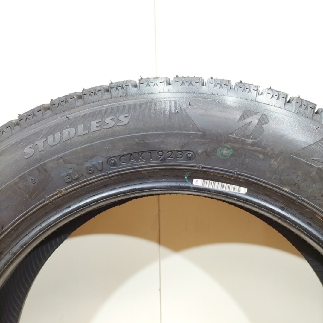 送料無料 BRIDGESTONE ブリヂストン 155/65R14 75Q BLIZZAK VRX2 冬タイヤ スタッドレスタイヤ 4本セット [ W2802 ] 【中古タイヤ】 自動車/バイクの自動車(タイヤ・ホイールセット)の商品写真