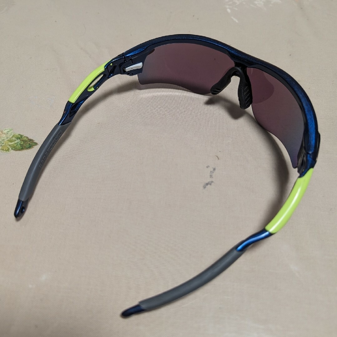 Oakley(オークリー)のオークリー　レーダーロックパス　サングラス メンズのファッション小物(サングラス/メガネ)の商品写真