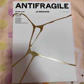 LE SSERAFIM - ANTIFRAGILE  LE SSERAFIM CD ルセラフィム