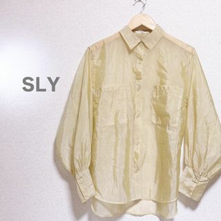 スライ(SLY)のSLY スライ　シャツ　黄色　イエロー　長袖　レディース　シースルー　着痩せ効果(シャツ/ブラウス(長袖/七分))