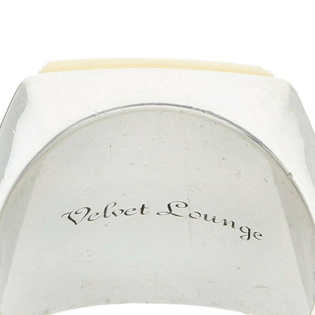 Velvet Lounge(ヴェルヴェットラウンジ)のヴェルヴェットラウンジ  ノヴェルスクエアリング SK18ダイヤ装飾スクエアリング メンズ 17号 メンズのアクセサリー(リング(指輪))の商品写真