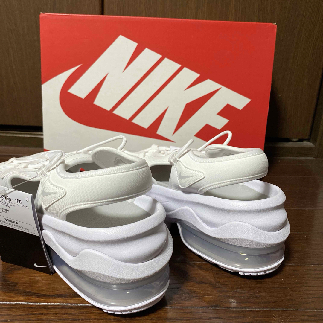 NIKE(ナイキ)の【NIKE】ナイキAIRMAXココKOKO厚底SANDALエアマックス サンダル レディースの靴/シューズ(サンダル)の商品写真