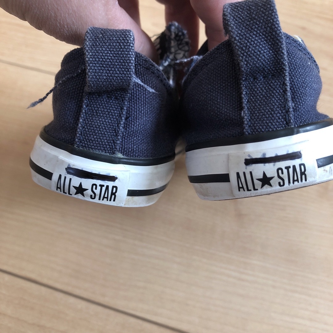 CONVERSE(コンバース)のconverse  コンバース　スニーカー　紺色　14㎝ キッズ/ベビー/マタニティのベビー靴/シューズ(~14cm)(スニーカー)の商品写真