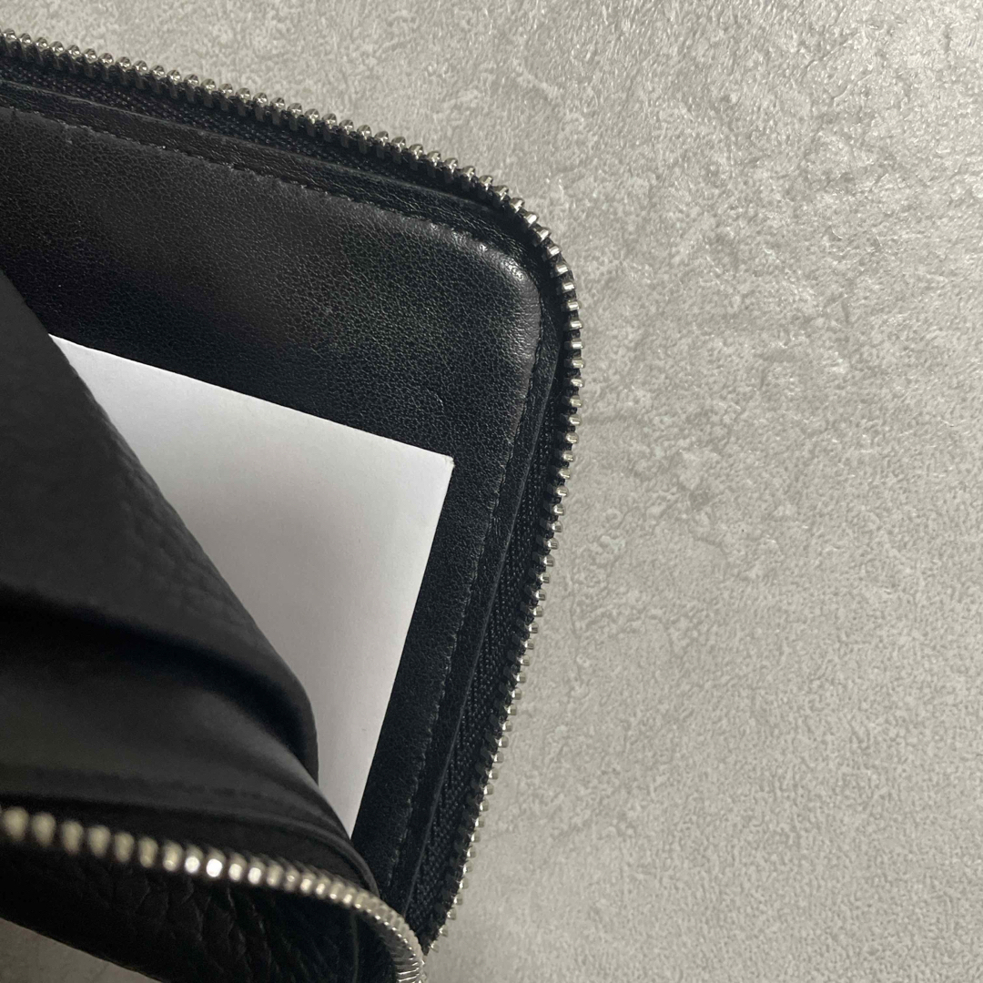 MM6(エムエムシックス)の【期間限定お値下げ中】MM6 本革 ミニ財布 ブラック シングルステッチ レディースのファッション小物(財布)の商品写真