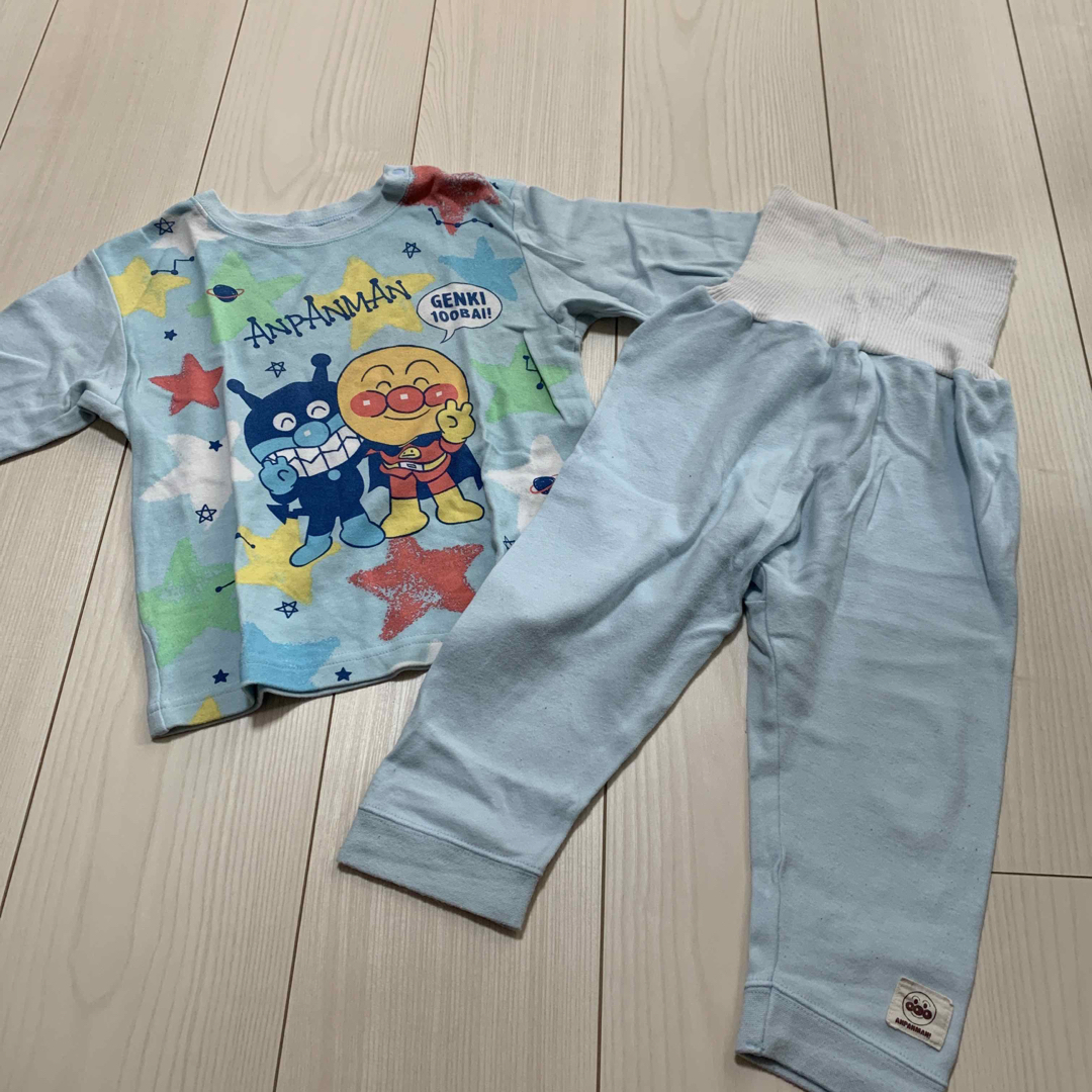 パジャマ　セット　95 キッズ/ベビー/マタニティのキッズ服男の子用(90cm~)(パジャマ)の商品写真