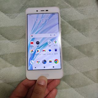 アンドロイド(ANDROID)のaquos sense SH-M05(スマートフォン本体)