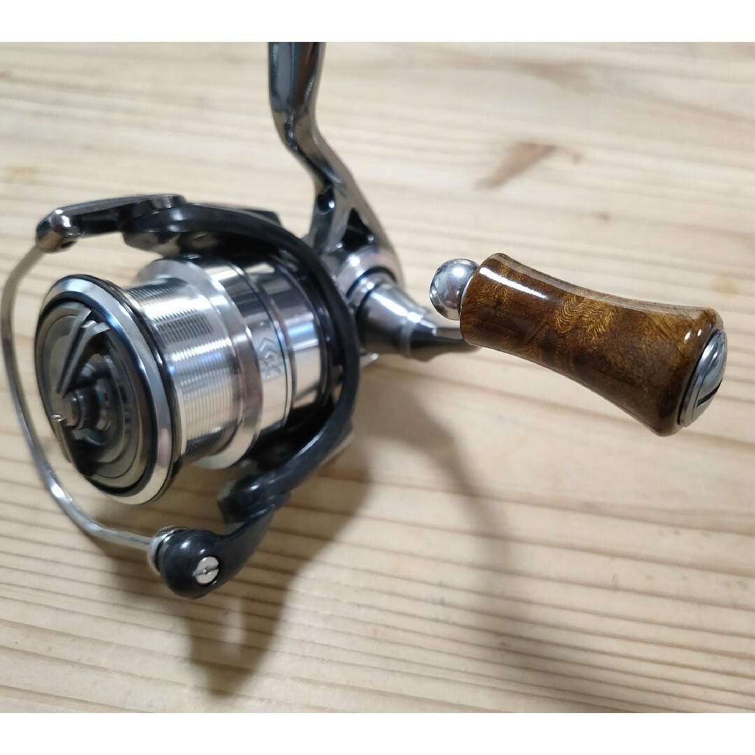 新品未使用】ウッドノブ 1個 ダイワ、シマノ対応の通販 by 新品未使用】ウッドノブ 1個 ダイワ、シマノ対応の通販 by