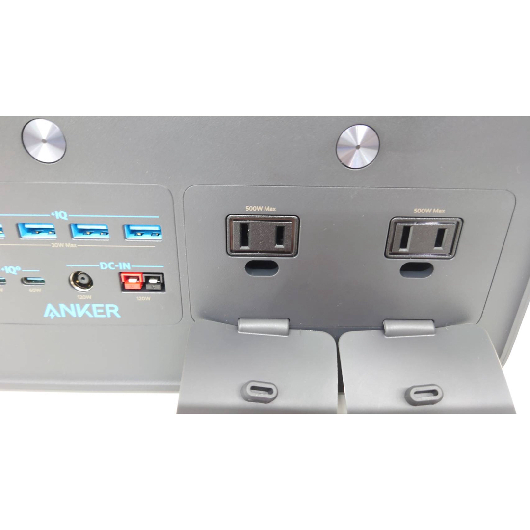Anker(アンカー)のAnker PowerHouse II 800 ポータブル電源 A1750511 スマホ/家電/カメラのスマートフォン/携帯電話(バッテリー/充電器)の商品写真