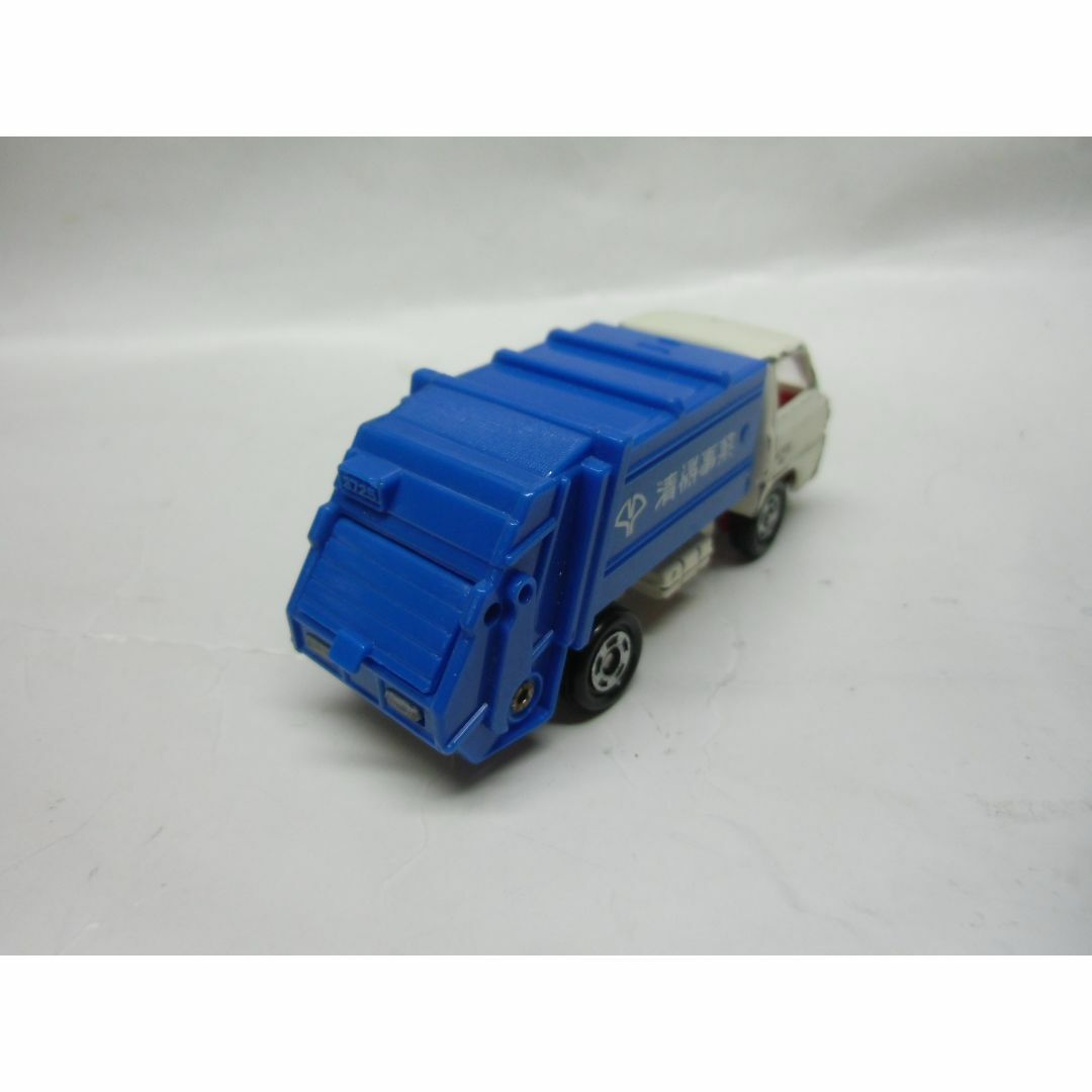 Takara Tomy(タカラトミー)のトミカ赤箱No.47　三菱キャンター清掃車（箱無し・中古品） エンタメ/ホビーのおもちゃ/ぬいぐるみ(ミニカー)の商品写真