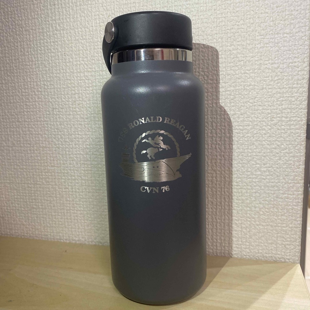 HydroFlask(ハイドロフラスク)のHydro Flask ロナルドレーガン キッズ/ベビー/マタニティの授乳/お食事用品(水筒)の商品写真