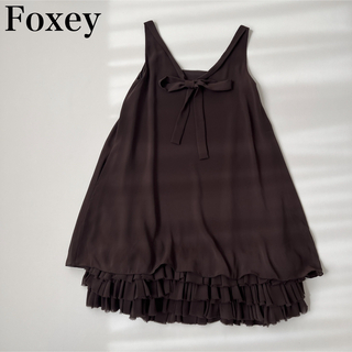フォクシー(FOXEY)の美品　Foxey フォクシー　フレアワンピース　ドレス　リボン　ノースリーブ(ひざ丈ワンピース)