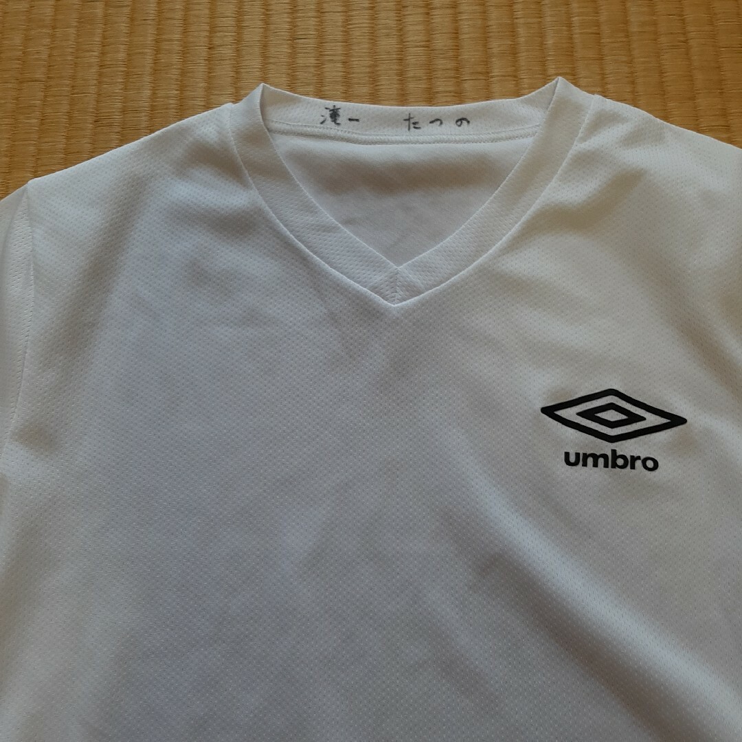 UMBRO(アンブロ)のUMBRO 半袖シャツ140 キッズ/ベビー/マタニティのキッズ服男の子用(90cm~)(Tシャツ/カットソー)の商品写真