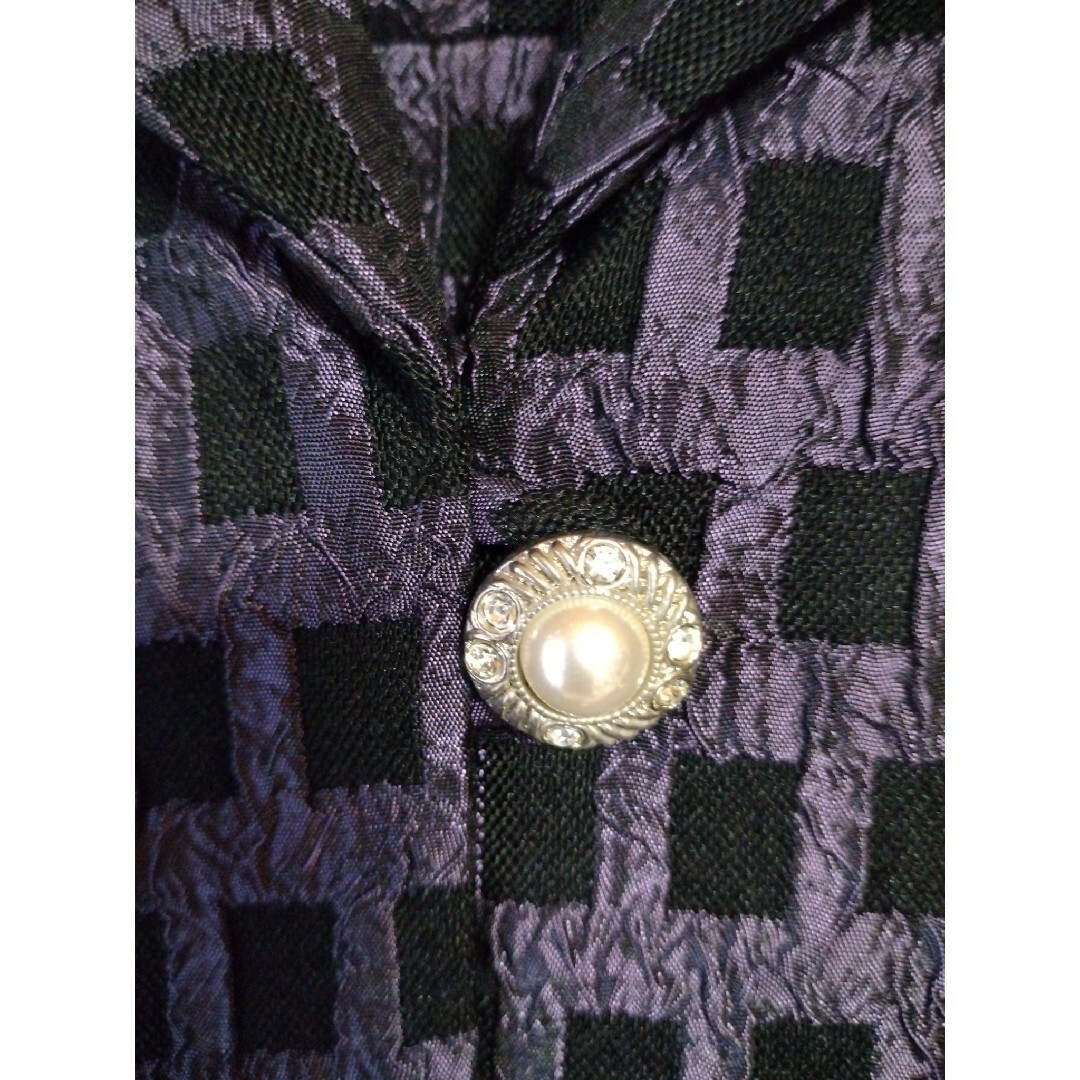 【美品】黒　紫　スーツ　　ジャケット　スカート　15ABR、3L レディースのフォーマル/ドレス(スーツ)の商品写真