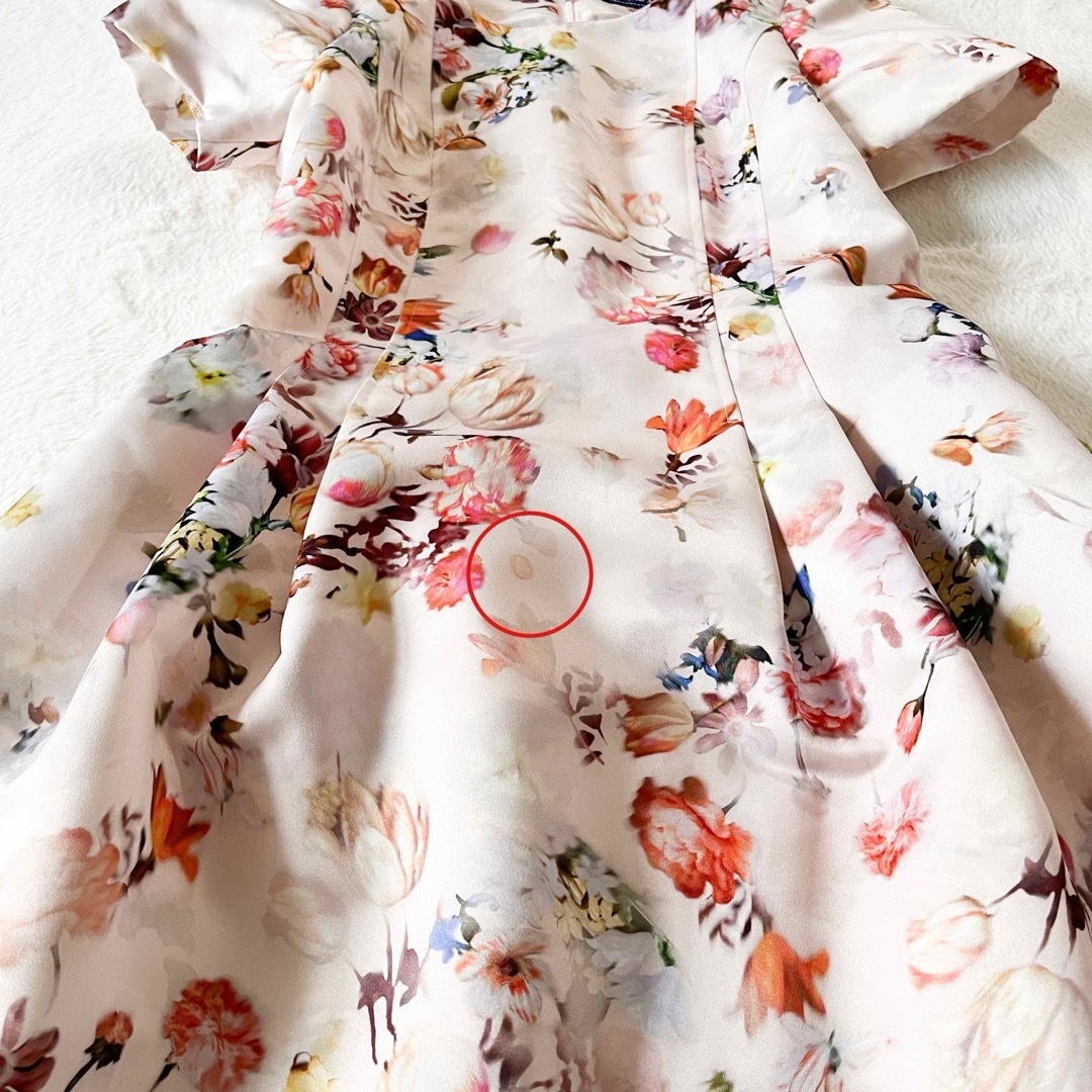 エムズグレイシー 膝丈半袖花柄ワンピース フラワーモチーフ エムズグレイシー 膝丈半袖花柄ワンピース フラワーモチーフ