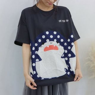 【新品】ビッグT ドットサメ 刺繍 アップリケ Tシャツ ゆるかわ Tシャツ(Tシャツ(半袖/袖なし))