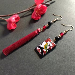 【和風】花札＆タッセルピアス（イヤリング）（梅）【和装】【着物】【袴】(ピアス)