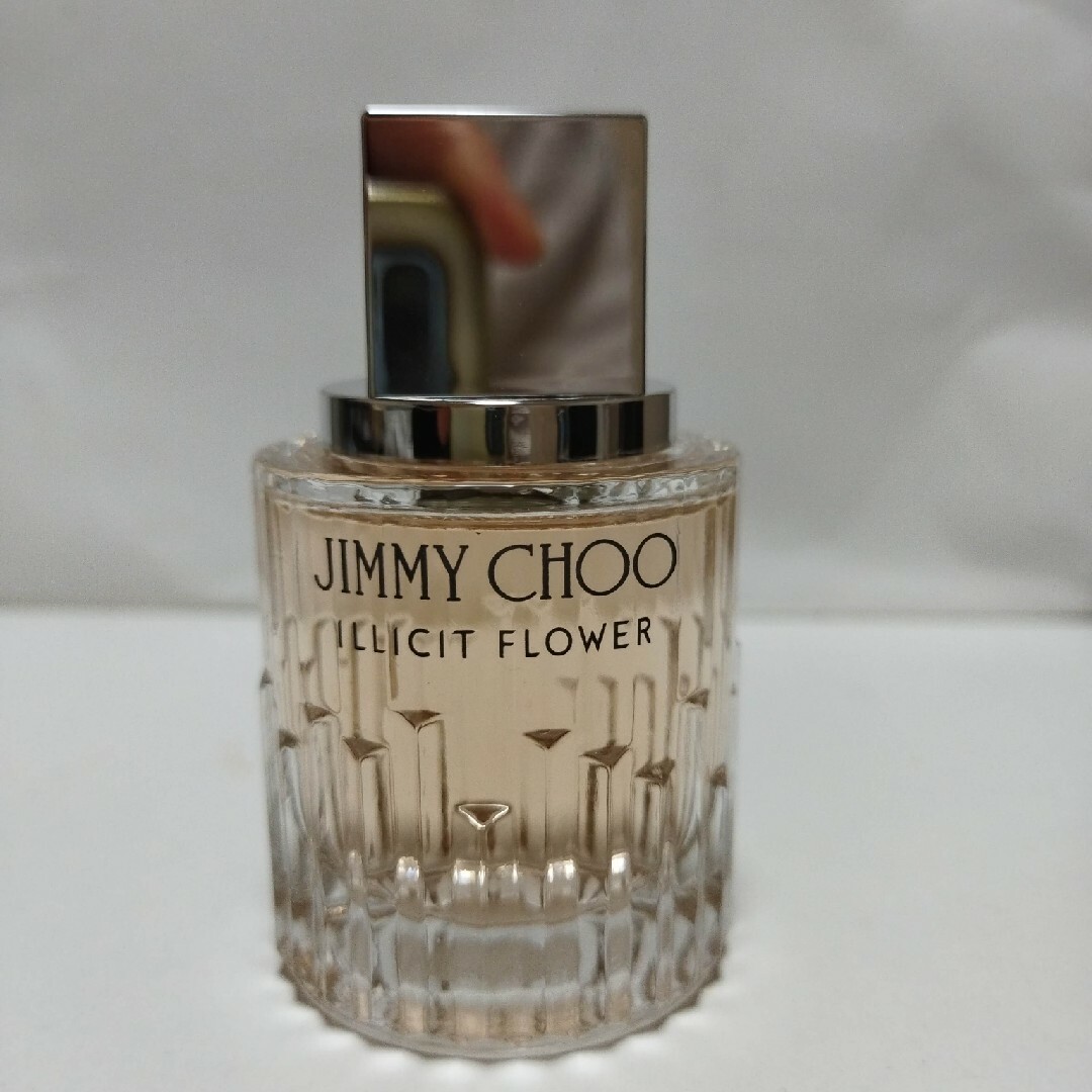 JIMMYCHOO ILLCIT FLOWER コスメ/美容の香水(香水(女性用))の商品写真