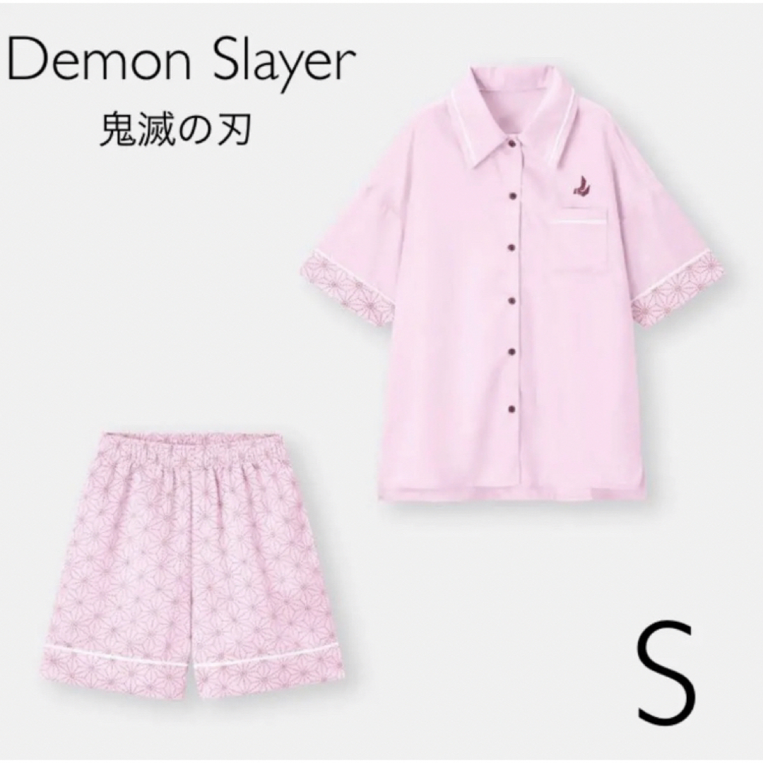 GU(ジーユー)のGU サテンパジャマ(半袖&ショートパンツ)Demon Slayer S レディースのルームウェア/パジャマ(パジャマ)の商品写真