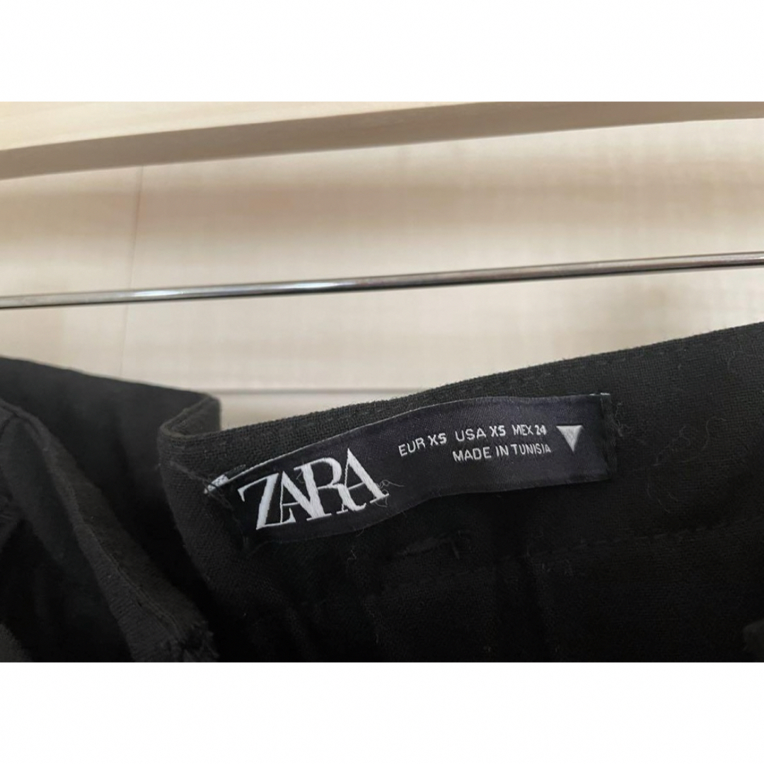 ZARA(ザラ)のZARA ザラ　ウエストリボンパンツ　ブラック　レディース レディースのパンツ(カジュアルパンツ)の商品写真