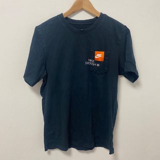 ナイキ(NIKE)の【NIKE】 Tシャツ 半袖Tシャツ 半袖 ロゴ　黒　ブラック　Lサイズ(Tシャツ/カットソー(半袖/袖なし))