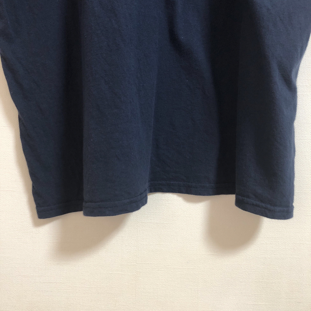 Champion(チャンピオン)のUS古着　チャンピオン　黒　Tシャツ　XLサイズ　プリント　ロゴ　ビッグサイズ メンズのトップス(Tシャツ/カットソー(半袖/袖なし))の商品写真