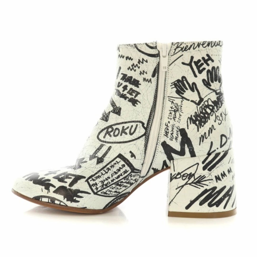 MM6(エムエムシックス)のMM6 メゾンマルジェラ fragile scribble boots レディースの靴/シューズ(ブーツ)の商品写真