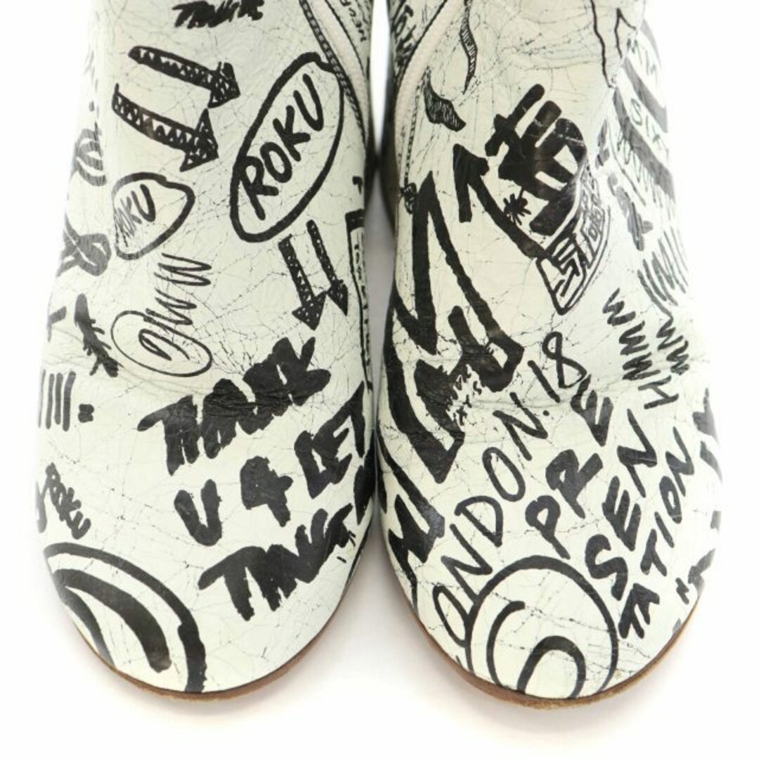 MM6(エムエムシックス)のMM6 メゾンマルジェラ fragile scribble boots レディースの靴/シューズ(ブーツ)の商品写真