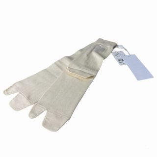 マルタンマルジェラ(Maison Martin Margiela)の【中古】未使用品 メゾンマルジェラ 靴下 Ｍ ベージュ S31TL0029(ソックス)