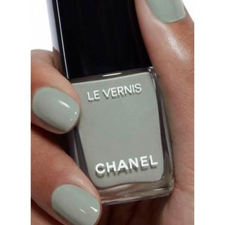 CHANEL - CHANEL　ネイルエナメル  ヴェルニ 131 キャヴァリエ スゥル