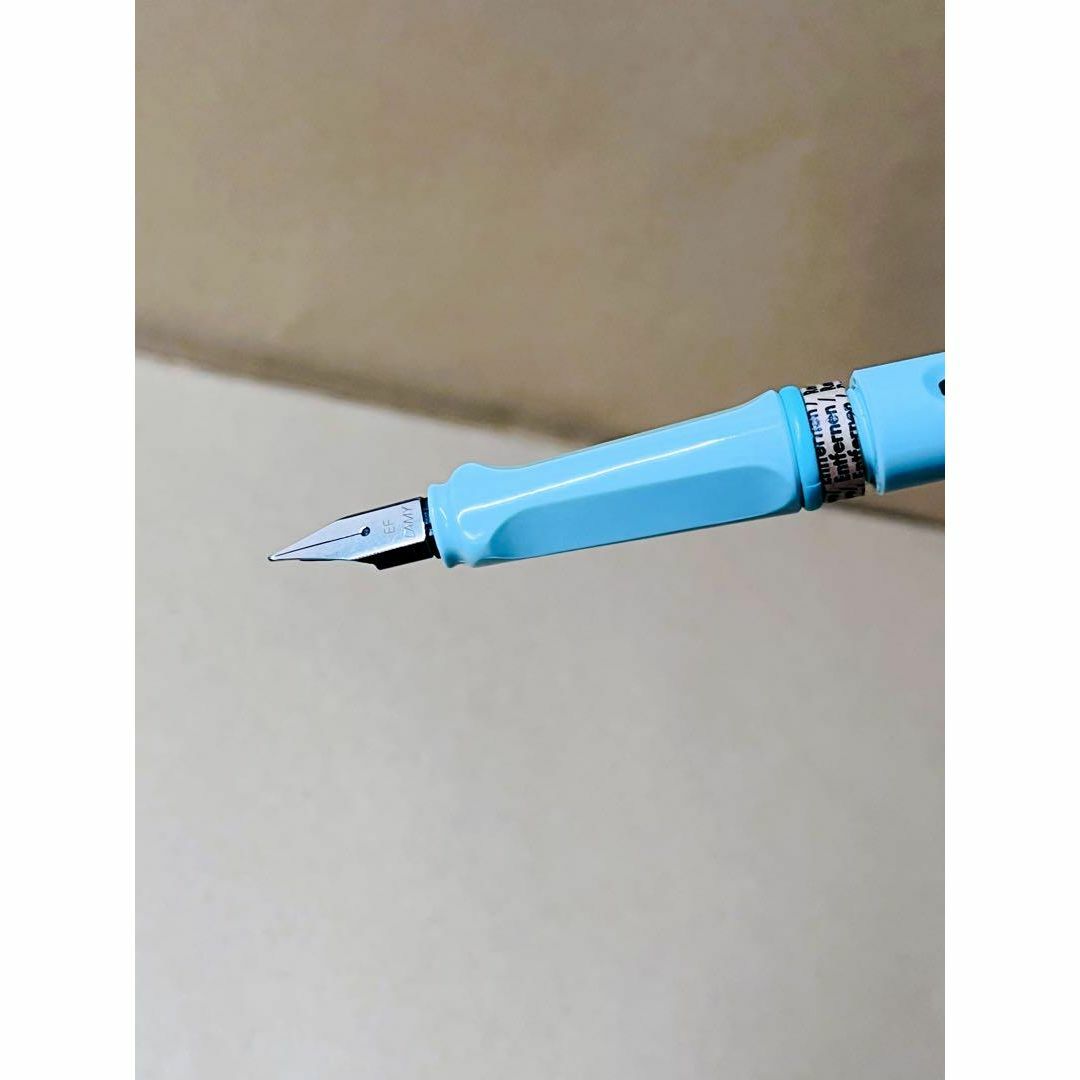 LAMY(ラミー)の2500値下げ！Lamy万年筆 EF 細字インクとコンバーター付き インテリア/住まい/日用品の文房具(ペン/マーカー)の商品写真