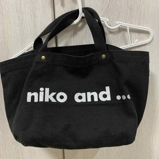 ニコアンド(niko and...)のりんりんりん様専用ニコアンドトートバッグ美品(トートバッグ)